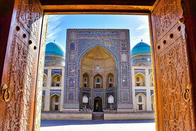 2 Day Ukhum Hiking Tour from Bukhara - The Team Keeps It Smooth: English, Drivers, and Timing That Works