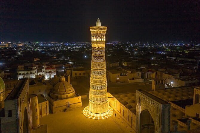 2 Day Ukhum Hiking Tour from Bukhara - Comfort Tips: The Practical Side of a 4 km Guided Walk