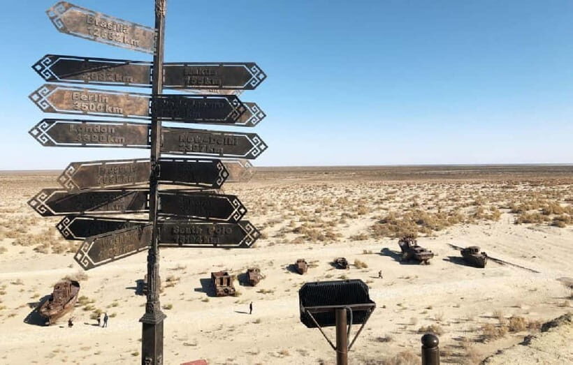 Aral Sea Tour from Nukus 1 night / 2 days - On the dried seabed: what it feels like