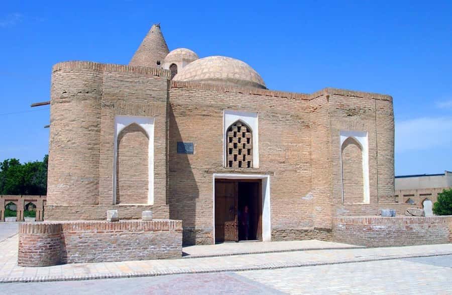 Bukhara: Full-Day Guided Tour with English-Speaking Guide - Lyabi Khauz: ending where the day feels human again