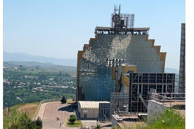 Day trip with John to Solar Furnace & Heliocomplex institute - What kind of traveler should book this?