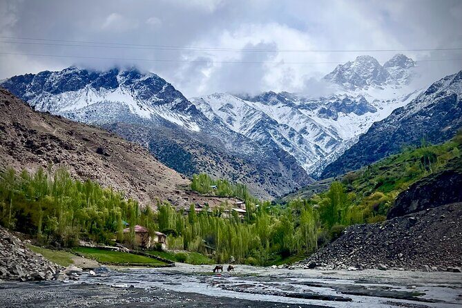 From Samarkand: Day Trip to Tajikistan's Seven Lakes - The Final Lake: Picnic Lunch and the Optional 1-Hour Hike