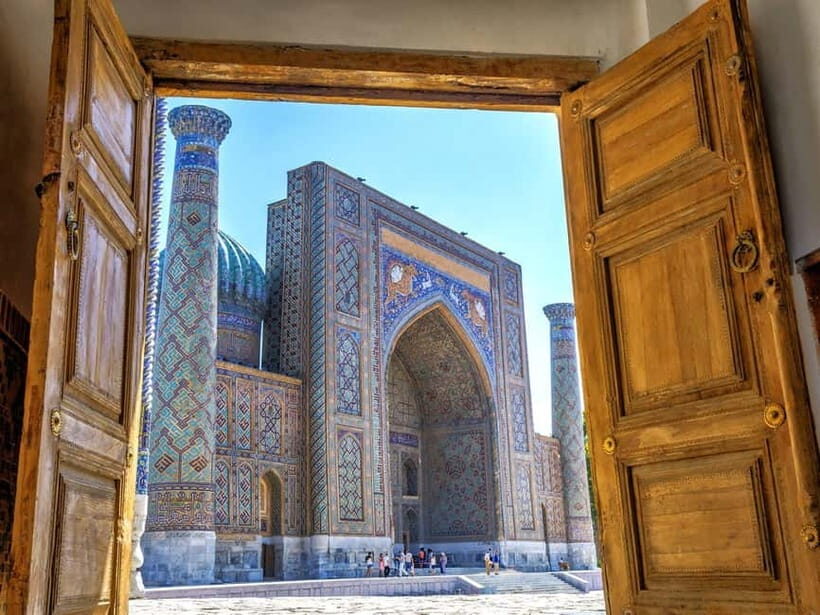 From Tashkent: Uzbekistan Private 6-Day Tour - Day 2 in Tashkent: From Amir Timur Squares to the Chorsu Bazaar