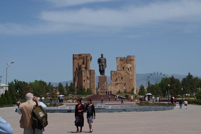 Samarkand City Tour from Silk Paper Factory to Registan Square - Shah-i-Zinda: burial architecture with a spiritual pulse