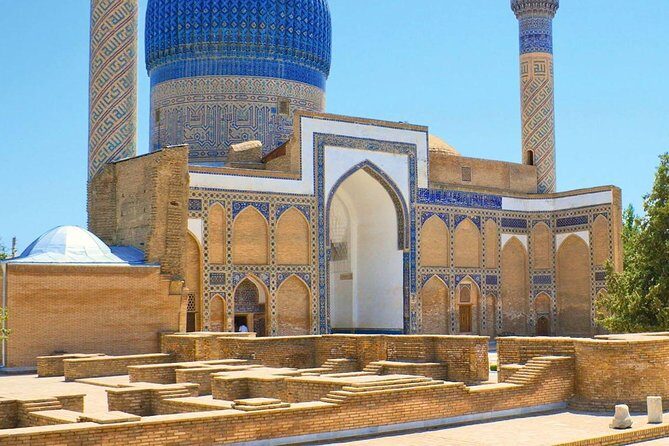 Samarkand day trip - Getting to the right starting spot: Gur-i Amir, station, or pickup
