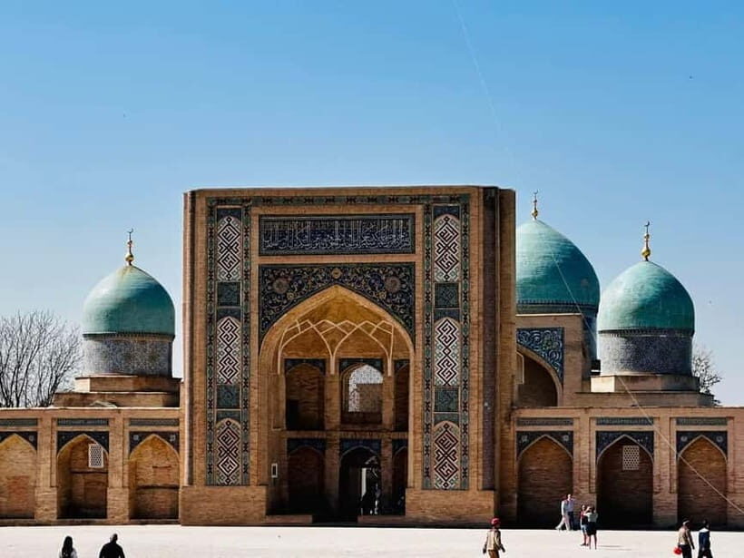 Tashkent: Hidden Gems Walking Tour with Local Snacks - Key highlights you’ll feel on the ground