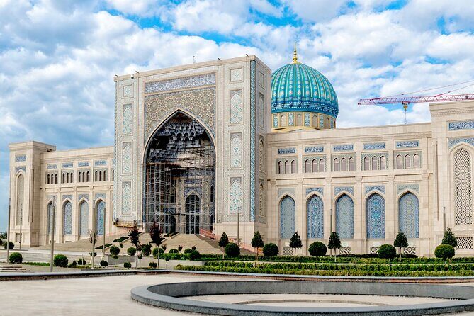 Tashkent Walking & Food Tour: Highlights + Local Flavors - Key highlights to look for before you go